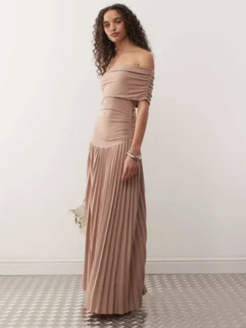 New Lioness Field of Dreams Bardot Ruched Pleated Maxi Dress Medium Mocha Brown